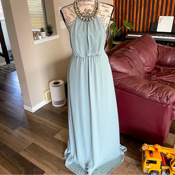 Show me your Mumu Ash Green Haltered Maxi Dress size Small - Picture 1 of 10